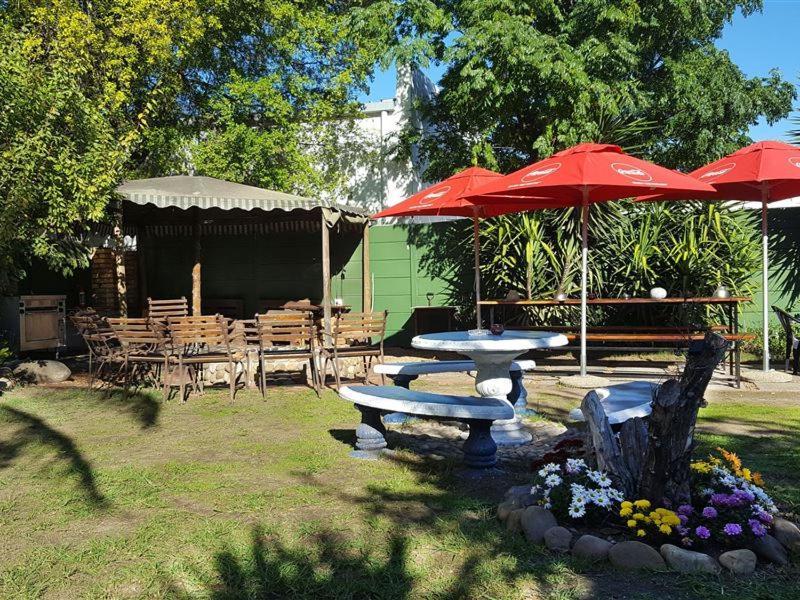 Stumble inn Backpackers Stellenbosch Exterior foto